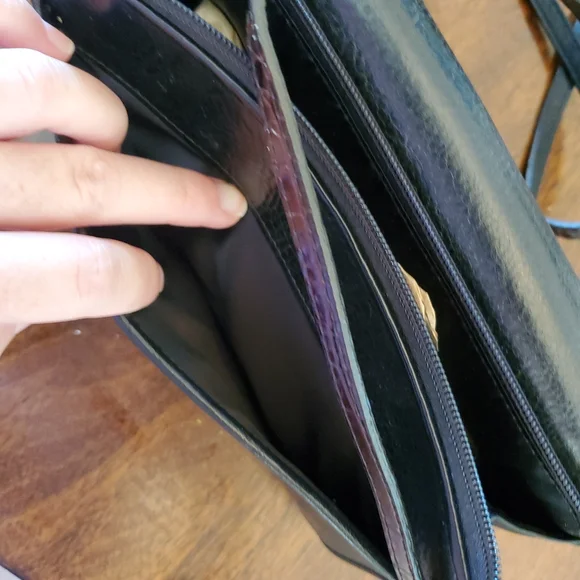 Sold! BRIGHTON Black Leather w/Brown Croc Mini Purse Crossbody Organizer Handbag - Picture 6 of 10